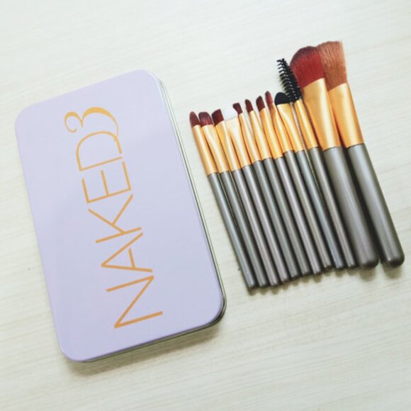 NEW ✅ NAKED 3 ~ 12 PIECE BRUSH SET ⭐ NEW IN TIN BOX - Picture 3 of 9